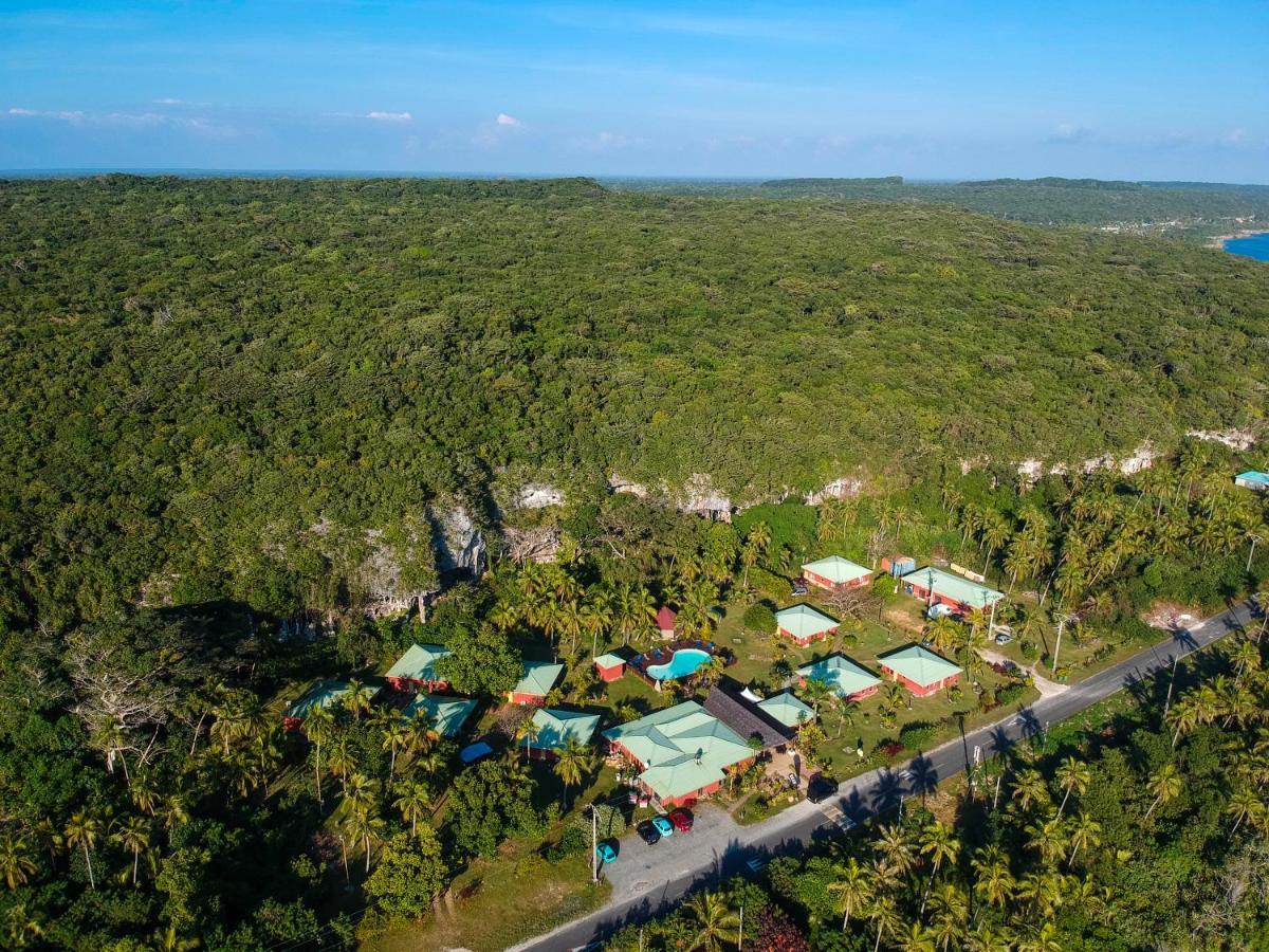 Hotel Oasis De Kiamu Lifou Exterior photo