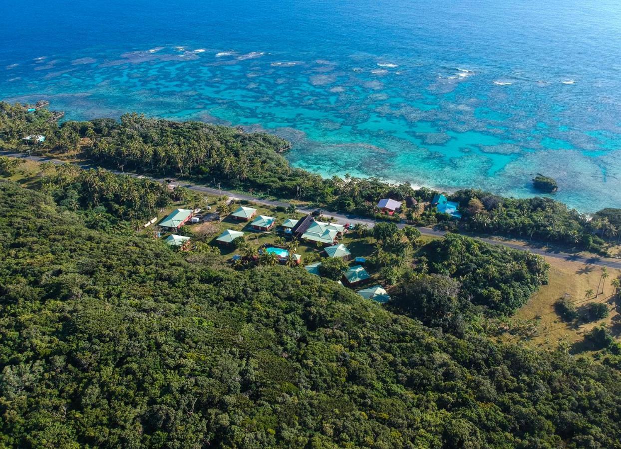 Hotel Oasis De Kiamu Lifou Exterior photo