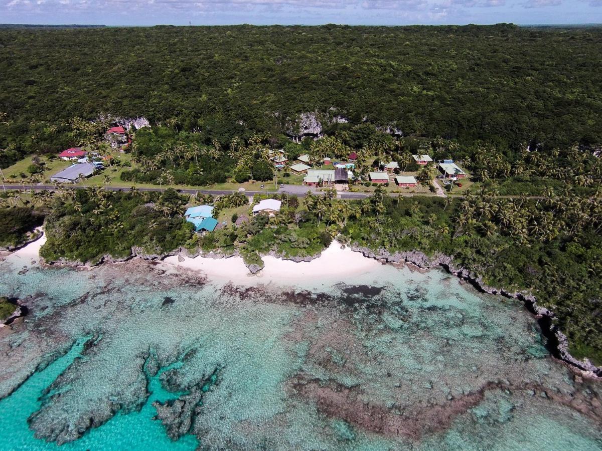 Hotel Oasis De Kiamu Lifou Exterior photo